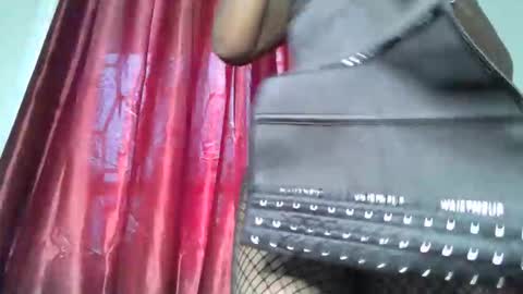 riana_sha online show from 01-11-26, 06:40
