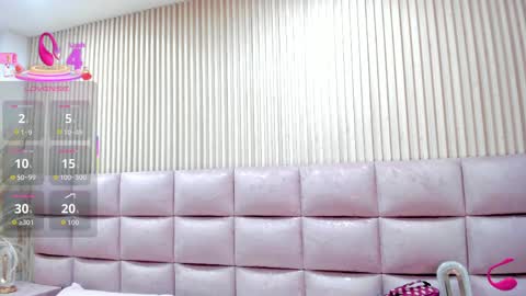 Riana online show from 05-01-26, 03:00