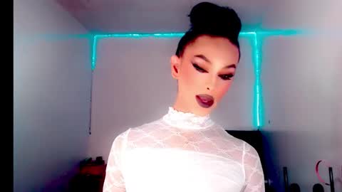 Rianna Garcia online show from 12-21-25, 04:08