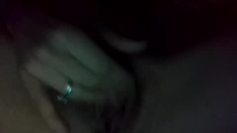 Snapshot of ricanbean chatting on 11-11-25, 01:38 ricanbean online show from 11-11-25, 01:38