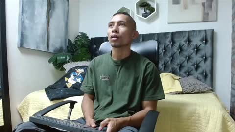 Snapshot of richar_voller chatting on 02-13-25, 11:17 richar_voller online show from 02-13-25, 11:17