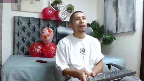 Snapshot of richar_voller chatting on 02-19-25, 11:17 richar_voller online show from 02-19-25, 11:17