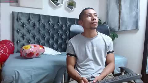 Snapshot of richar_voller chatting on 02-20-25, 11:09 richar_voller online show from 02-20-25, 11:09