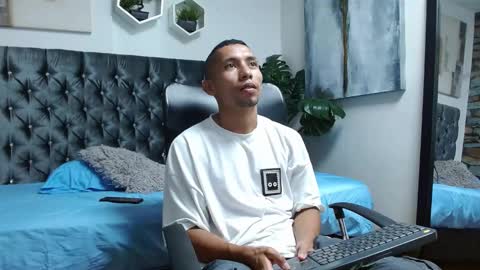 Snapshot of richar_voller chatting on 02-26-25, 04:56 richar_voller online show from 02-26-25, 04:56