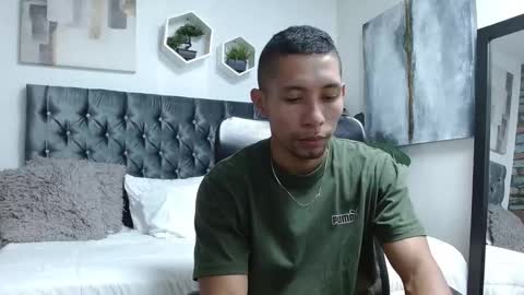 Snapshot of richar_voller chatting on 03-11-25, 11:23 richar_voller online show from 03-11-25, 11:23