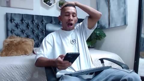 Snapshot of richar_voller chatting on 10-07-25, 11:18 richar_voller online show from 10-07-25, 11:18