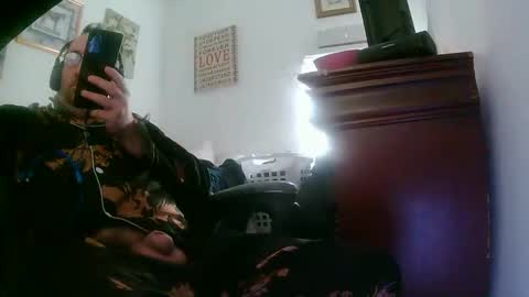 Snapshot of richard11268869 chatting on 02-04-26, 06:14 richard11268869 online show from 02-04-26, 06:14