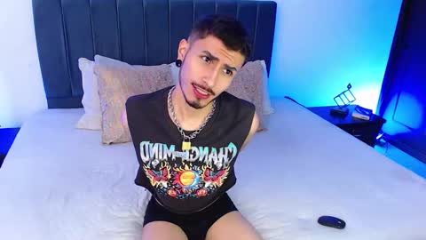 Snapshot of richard_carter_ chatting on 02-19-25, 05:49 Richard online show from 02-19-25, 05:49