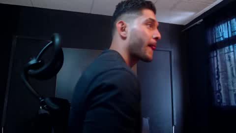 Ricardo online show from 11-20-25, 02:28