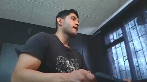 Snapshot of richard_milleer chatting on 06-18-26, 05:28 Ricardo online show from 06-18-26, 05:28