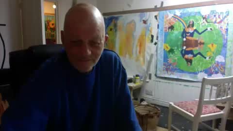 Snapshot of richardartist chatting on 12-23-25, 01:47 Richard online show from 12-23-25, 01:47