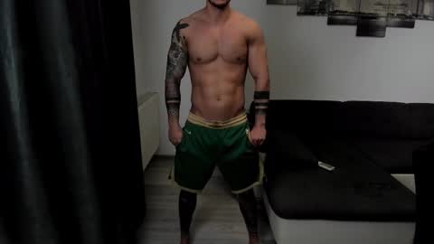 RichardDarell online show from 09-27-25, 04:50