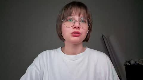 Luna online show from 05-20-26, 06:14