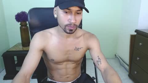 Snapshot of richardwithe_ chatting on 03-03-26, 12:22 Richard online show from 03-03-26, 12:22