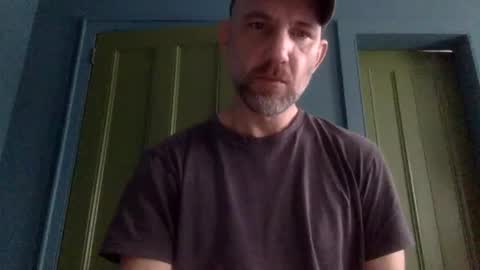 Snapshot of richheader chatting on 12-17-25, 01:39 richheader online show from 12-17-25, 01:39