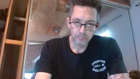 Snapshot of richi3richny chatting on 05-10-26, 10:59 Richie online show from 05-10-26, 10:59