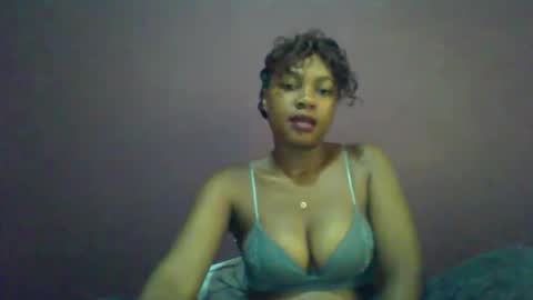 Snapshot of ricie001 chatting on 04-30-26, 07:36 ricie001 online show from 04-30-26, 07:36