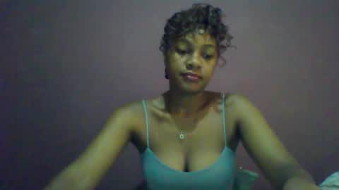 Snapshot of ricie001 chatting on 05-06-26, 12:21 ricie001 online show from 05-06-26, 12:21