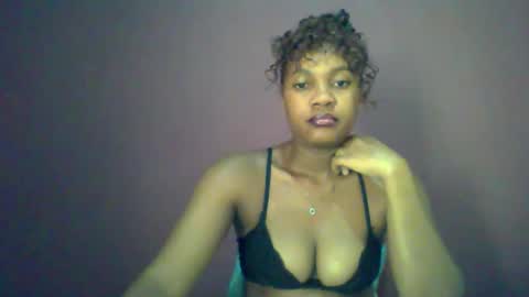 Snapshot of ricie001 chatting on 05-13-26, 12:35 ricie001 online show from 05-13-26, 12:35