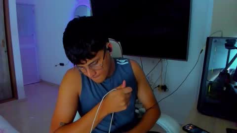 Rick online show from 11-08-25, 01:39