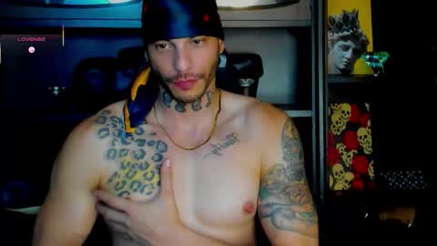 Snapshot of rickg_oficial chatting on 10-02-25, 12:39 RICKG online show from 10-02-25, 12:39