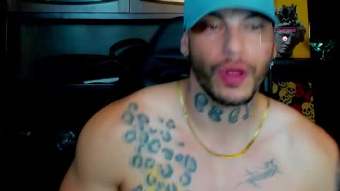 Snapshot of rickg_oficial chatting on 12-04-25, 10:40 RICKG online show from 12-04-25, 10:40