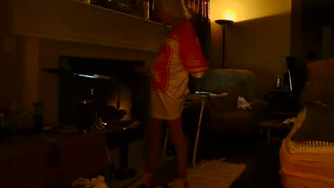 PINK HOLE TWINK online show from 04-15-26, 02:18