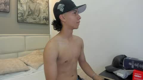 Snapshot of ricky_backus chatting on 05-25-26, 07:42 Ricky Backus online show from 05-25-26, 07:42