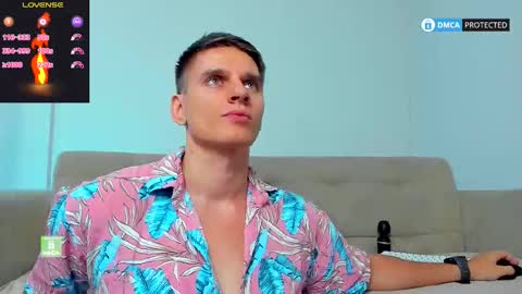 Snapshot of ricky_boltin chatting on 11-16-25, 04:40 Ricky online show from 11-16-25, 04:40