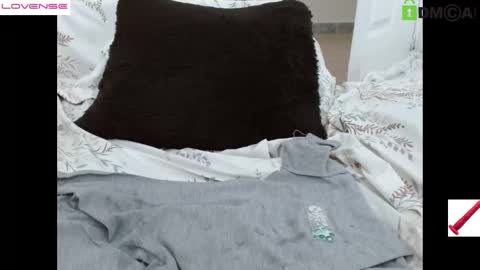 Candy online show from 03-01-25, 04:54