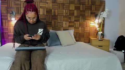 Sara online show from 02-02-26, 10:03