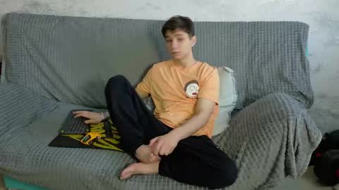 Snapshot of rik_and chatting on 05-03-26, 01:50 Rick online show from 05-03-26, 01:50
