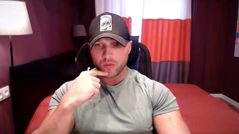 rikadler online show from 10-12-25, 10:36