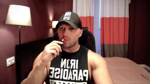 rikadler online show from 10-26-25, 11:05