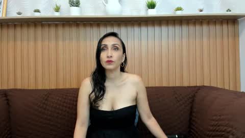 Oriana online show from 05-13-26, 12:46