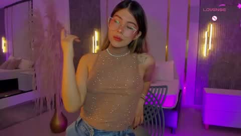Snapshot of riley_sierra chatting on 07-02-26, 12:44 Riley Sierra online show from 07-02-26, 12:44