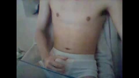 Snapshot of rileyc07 chatting on 01-29-25, 03:01 Riley online show from 01-29-25, 03:01