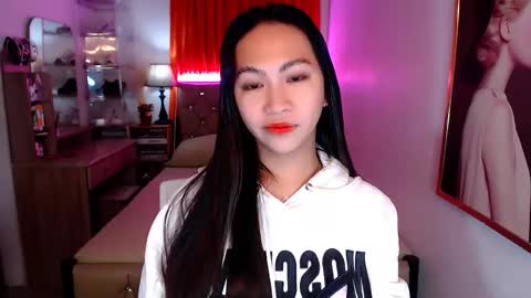 Snapshot of rileymillerx chatting on 01-09-25, 11:47 Riley online show from 01-09-25, 11:47