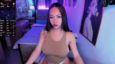 Snapshot of rileymillerx chatting on 09-22-25, 02:30 Riley online show from 09-22-25, 02:30