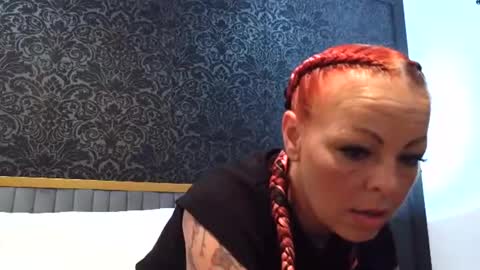 rileyraerhoads online show from 10-20-25, 01:17