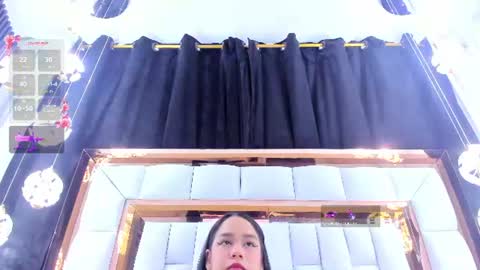 Snapshot of rileysweett chatting on 07-11-26, 11:46 Riley online show from 07-11-26, 11:46