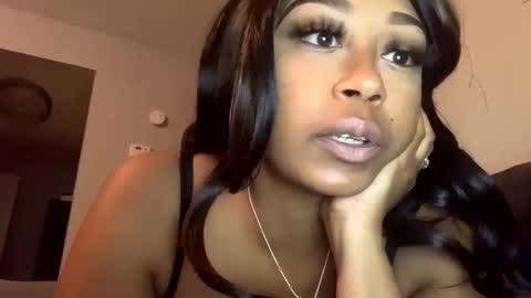 rileyu1 online show from 01-11-25, 03:02