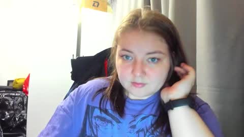 Snapshot of rina16 chatting on 10-21-25, 07:58 rina16 online show from 10-21-25, 07:58