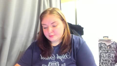 Snapshot of rina16 chatting on 11-05-25, 11:32 rina16 online show from 11-05-25, 11:32