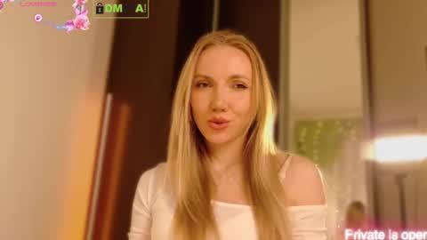 Snapshot of rina_asty chatting on 03-23-26, 06:45 Rina Asty online show from 03-23-26, 06:45