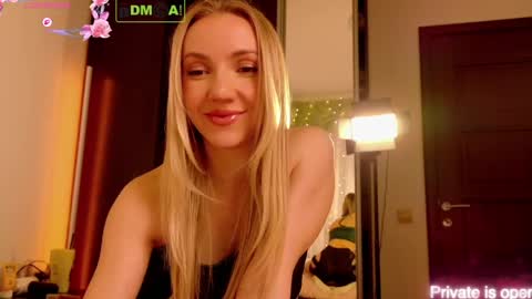 Snapshot of rina_asty chatting on 04-09-26, 05:29 Rina Asty online show from 04-09-26, 05:29
