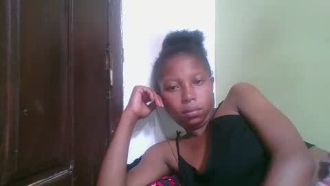 Snapshot of rinah654271 chatting on 02-03-26, 06:40 rinah654271 online show from 02-03-26, 06:40