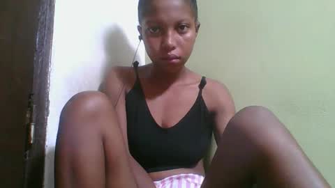 Snapshot of rinah654271 chatting on 02-17-26, 02:41 rinah654271 online show from 02-17-26, 02:41