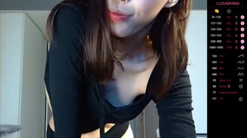 Rina online show from 10-22-25, 05:19