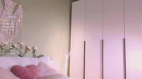 Snapshot of rinassecret chatting on 09-13-25, 10:37 Rina online show from 09-13-25, 10:37